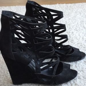 LAST CALL DONATING 11/1 SCHUTZ Black Caged Wedge